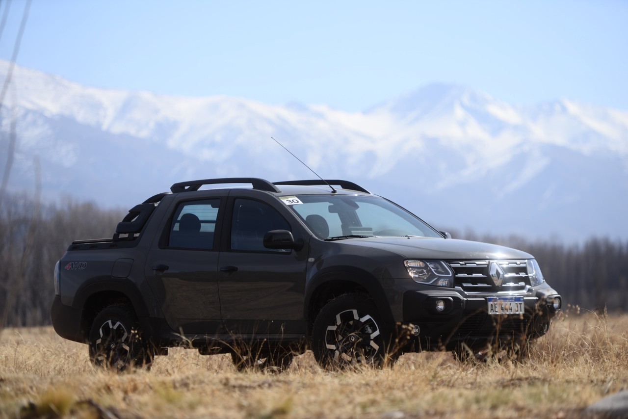 Renault Oroch: evig3m5VqDosNxxEjmugSDncRUnX6j-metabGFuemFtaWVudG8gb3JvY2ggKDkpLmpwZw==-.jpg