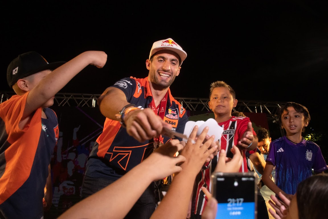 Mirá la galería de imágenes de los festejos de los Benavides en Salta: BENAVIDESFESTEJO12.jpg