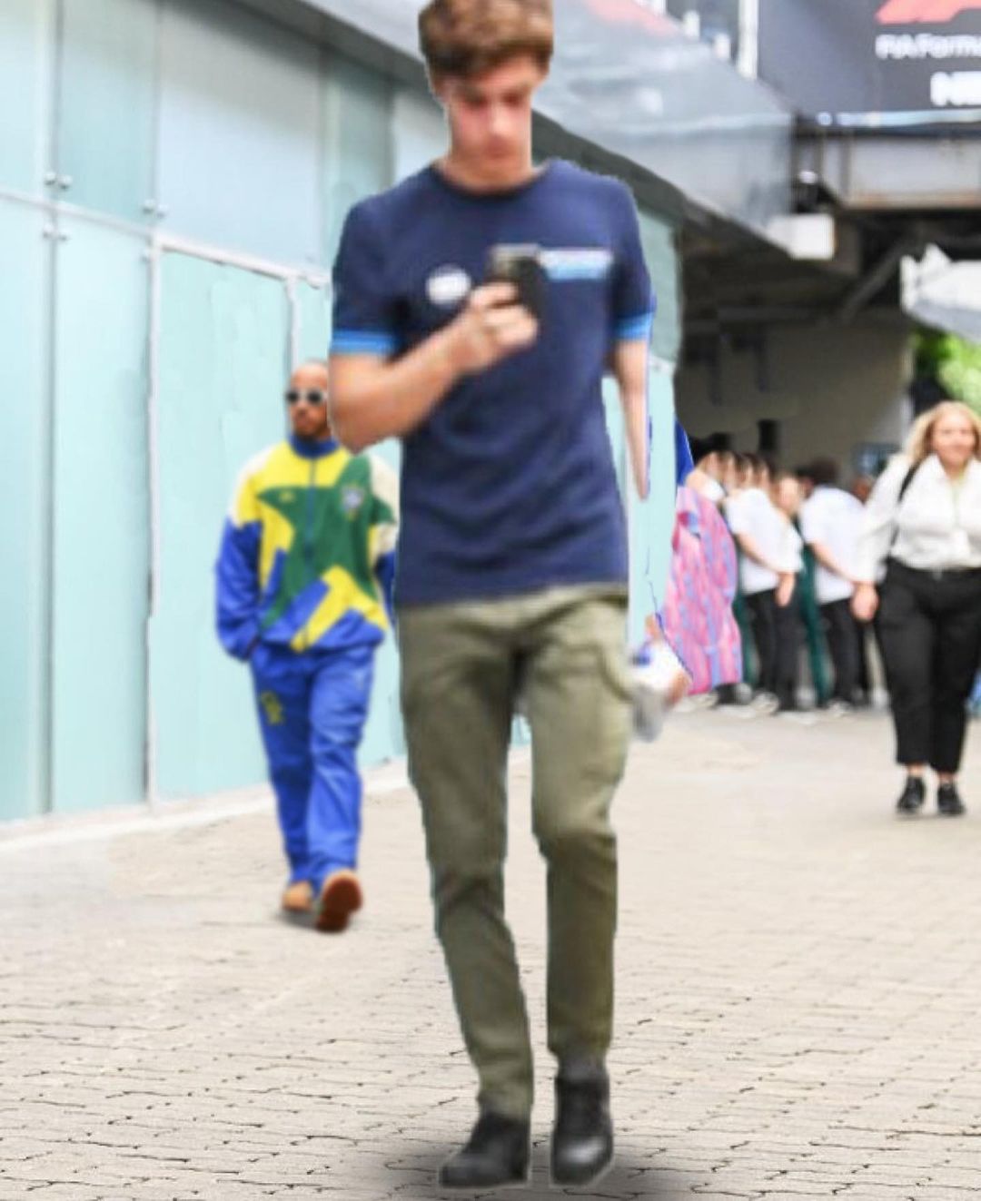 EL DIVERTIDO POSTEO DE COLAPINTO: 02.jpg