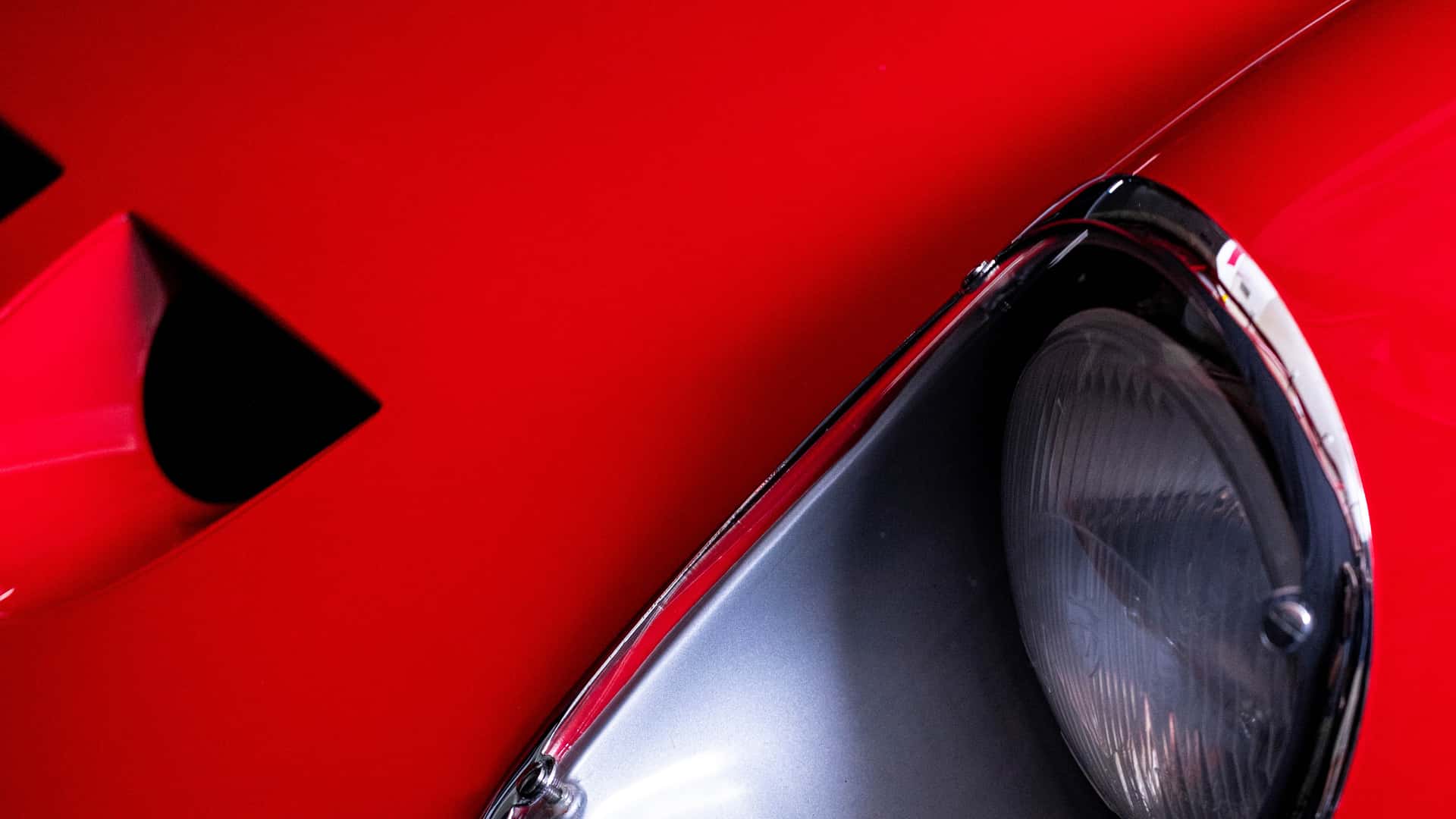 Mirá la galería de la Ferrari más cara de la historia: hero_ferrari_250_gto-3.jpg