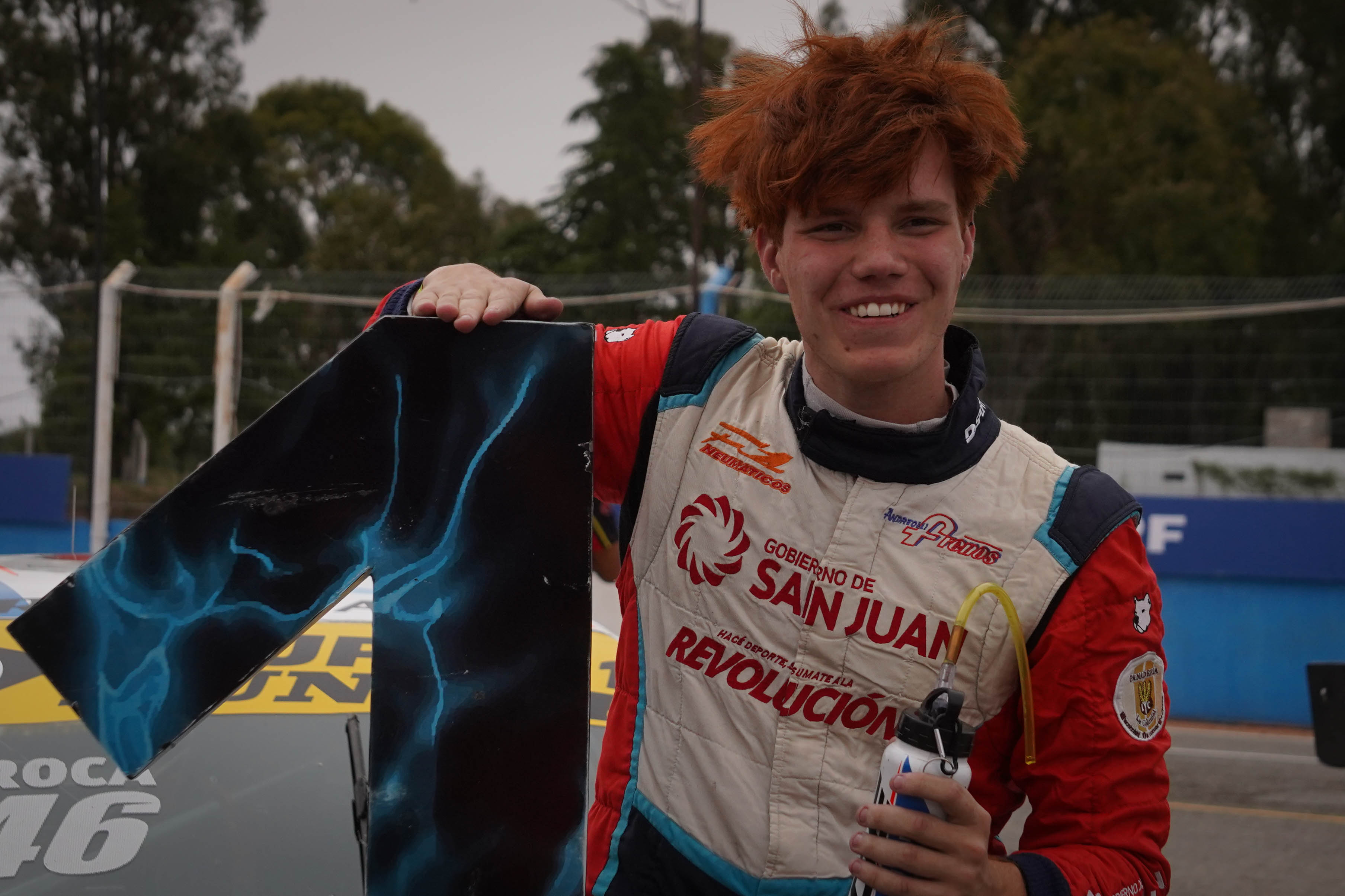 Todo el color del paso del Top Race por Río Cuarto: DSC09573.jpg