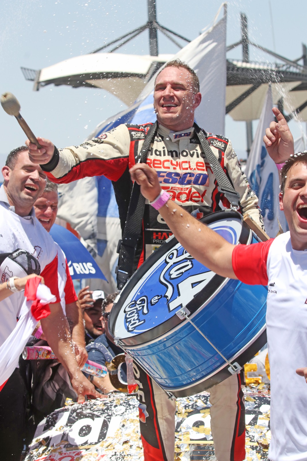 LA CONSAGRACIÓN DE WERNER EN EL FOCO DE BERNA BOSCO: 06.jpeg