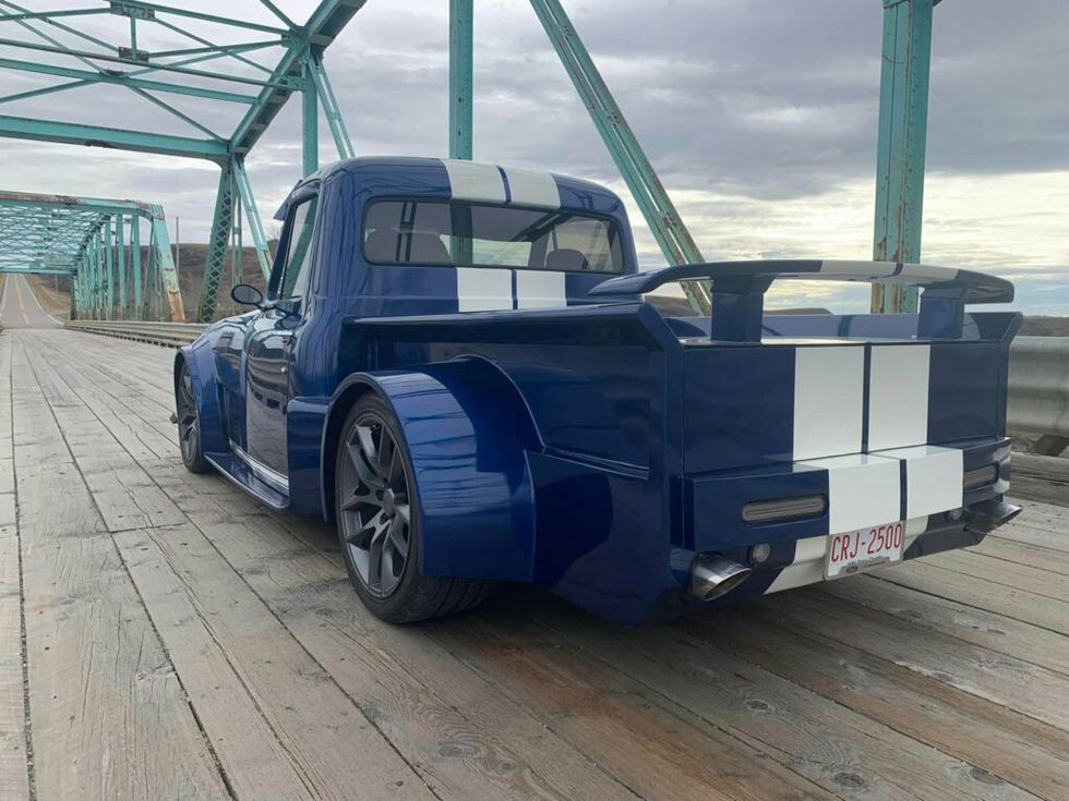 Mirá las fotos del Mustang hecho camioneta: ford-mustang-gt-pickup-f100-4-658ad84a81c1d.jpg