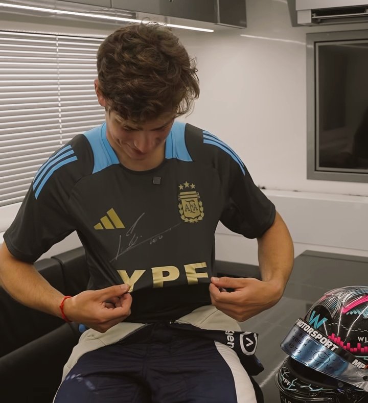 Mirá los acercamientos de Messi a la F1:: 7.jpg